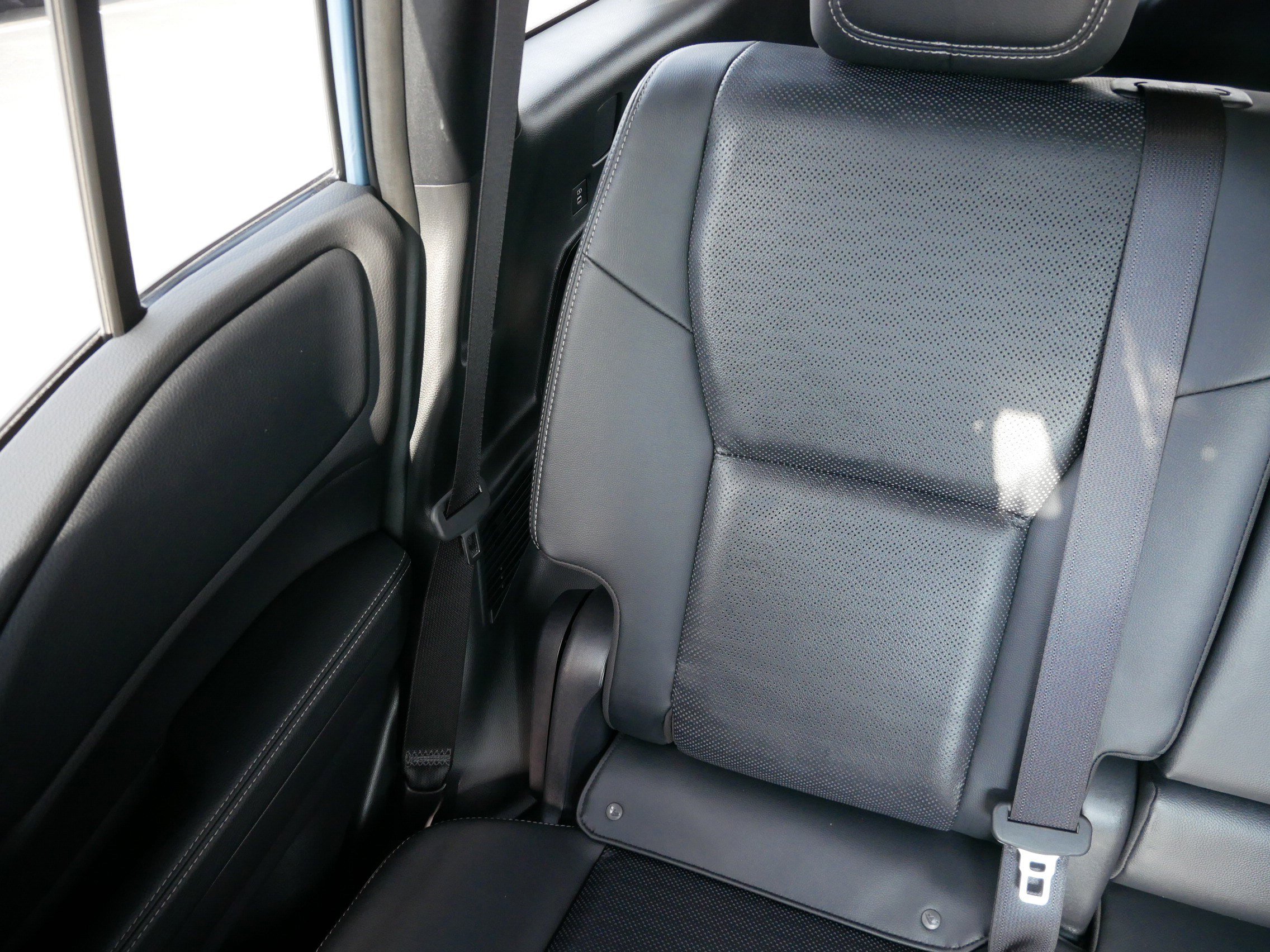 Used 2024 Toyota Land Cruiser w/ Premium Package image 12