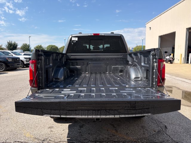 New 2026 Ford F150 XLT w/ Equipment Group 302A MID AWD/4WD image 8