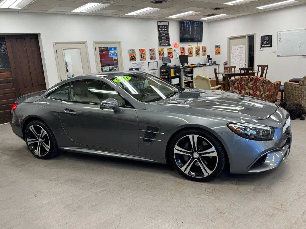 Used 2017 Mercedes-Benz SL 450 image 29