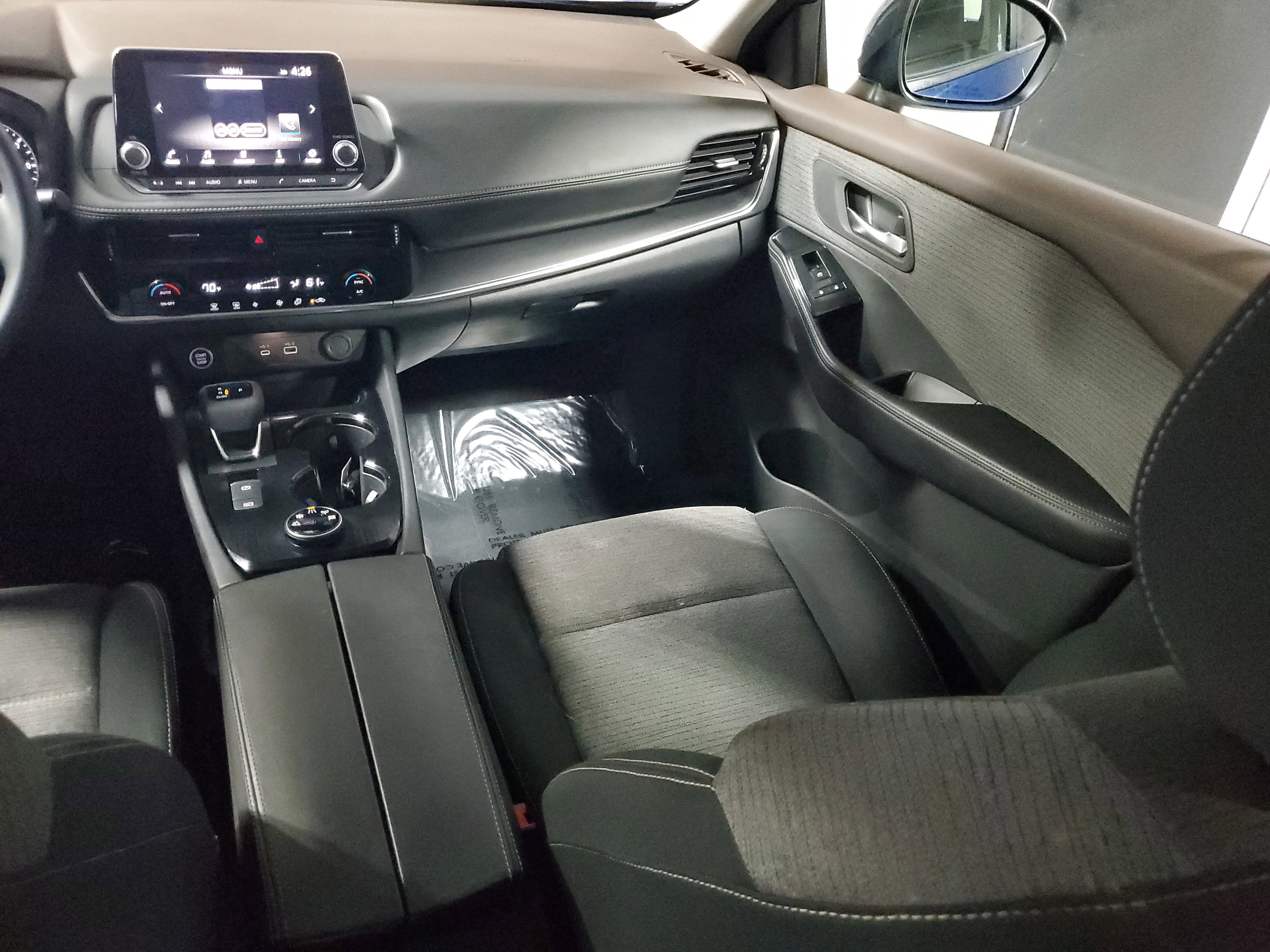 Used 2022 Nissan Rogue SV AWD/4WD image 14