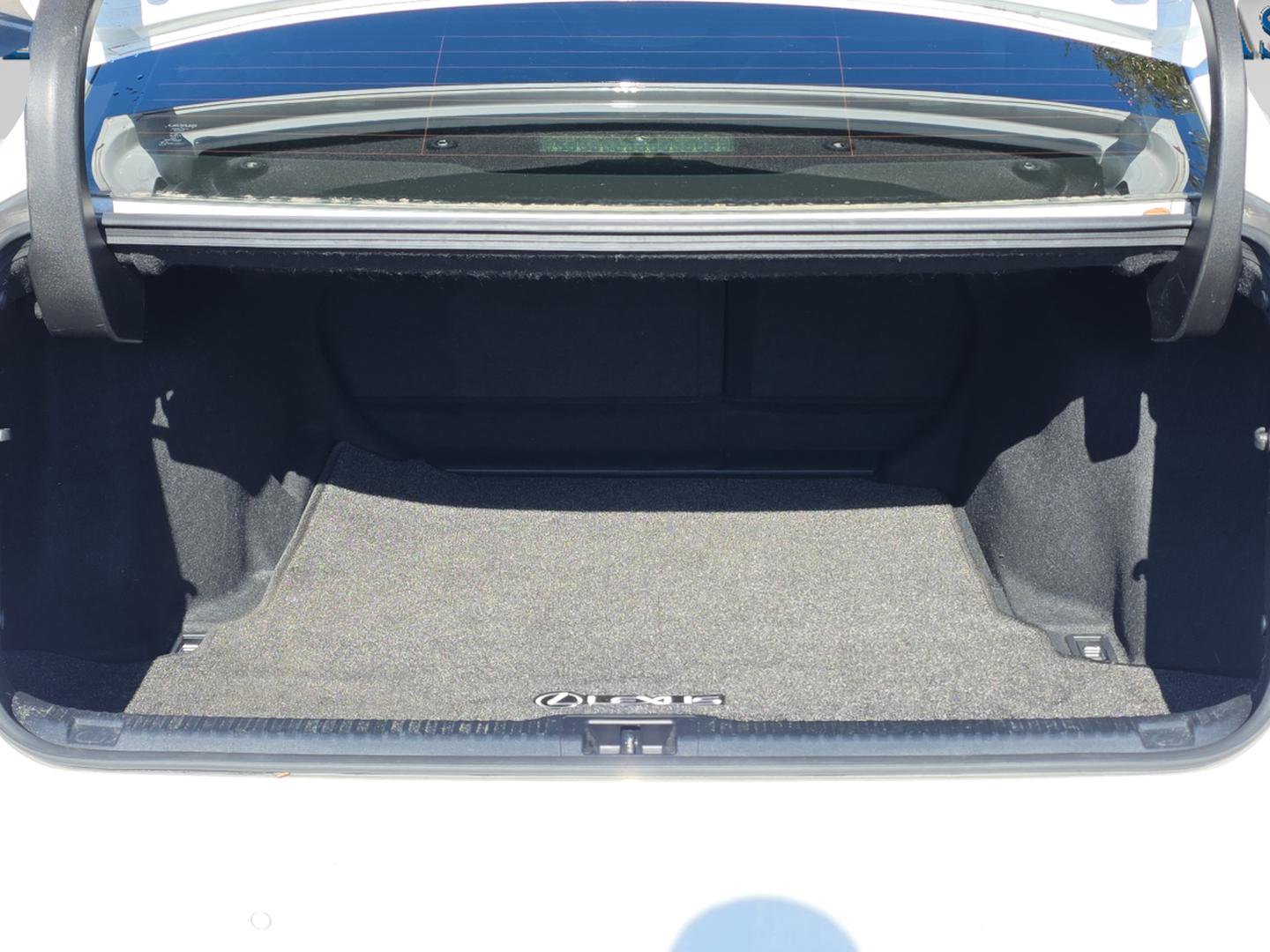 Used 2022 Lexus IS 350 F Sport image 11