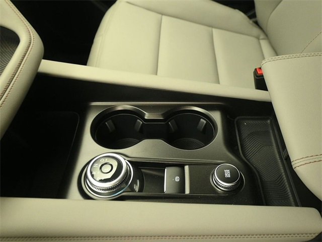 New 2026 Ford Explorer Active w/ Active Comfort Package image 15