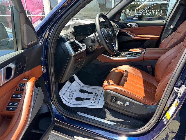 Used 2024 BMW X5 xDrive40i w/ Executive Package AWD/4WD image 13