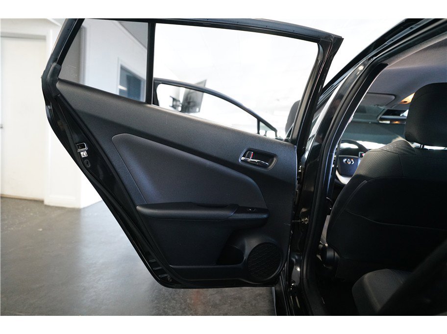 Used 2017 Toyota Prius Two image 14