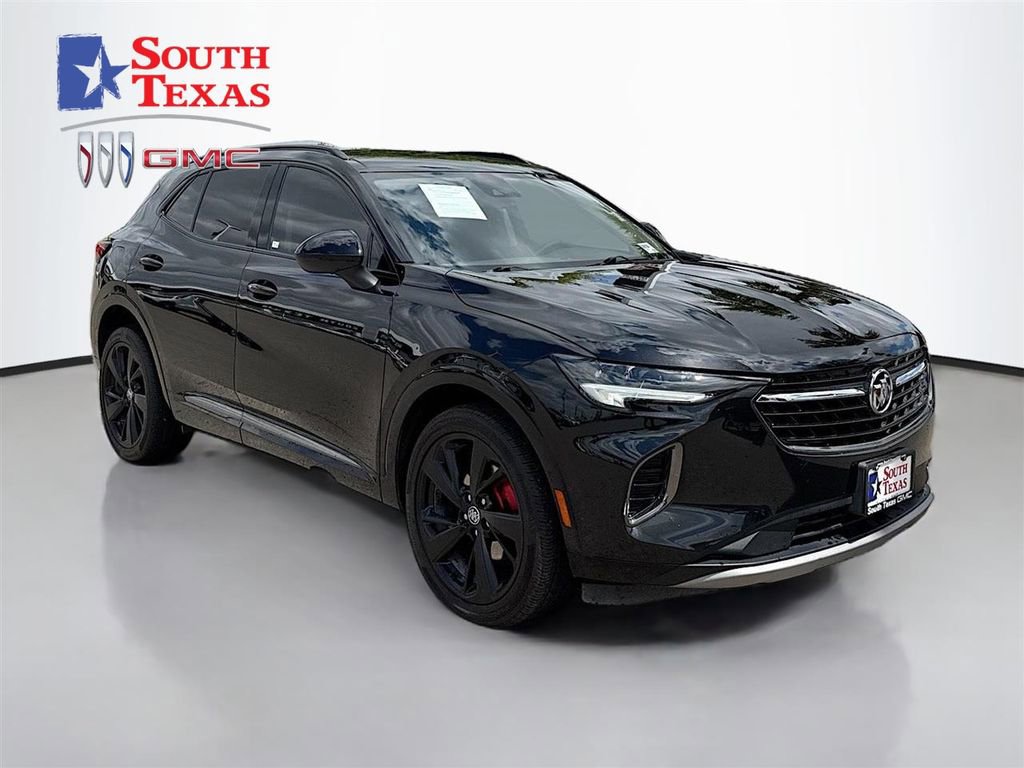 Used 2022 Buick Envision Essence w/ Sport Touring Package FWD image 1