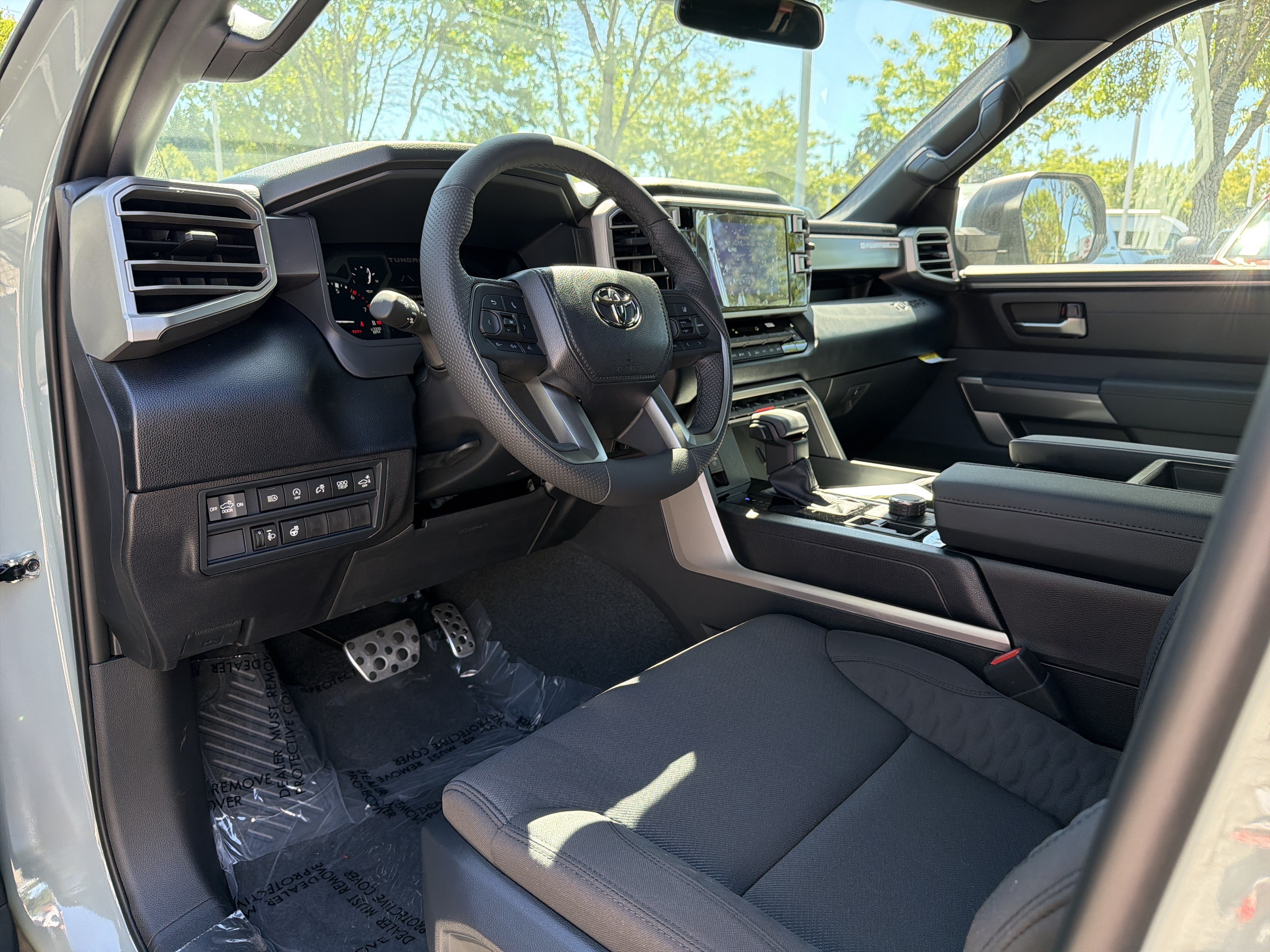New 2026 Toyota Tundra SR5 w/ TRD Off-Road Package AWD/4WD image 7