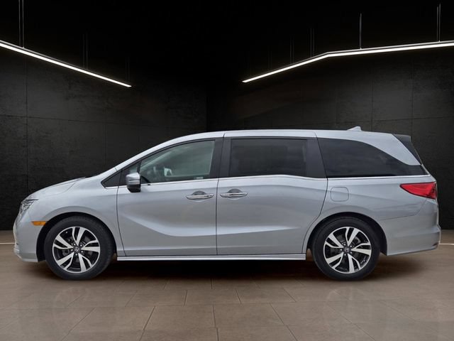 Used 2023 Honda Odyssey Touring image 4