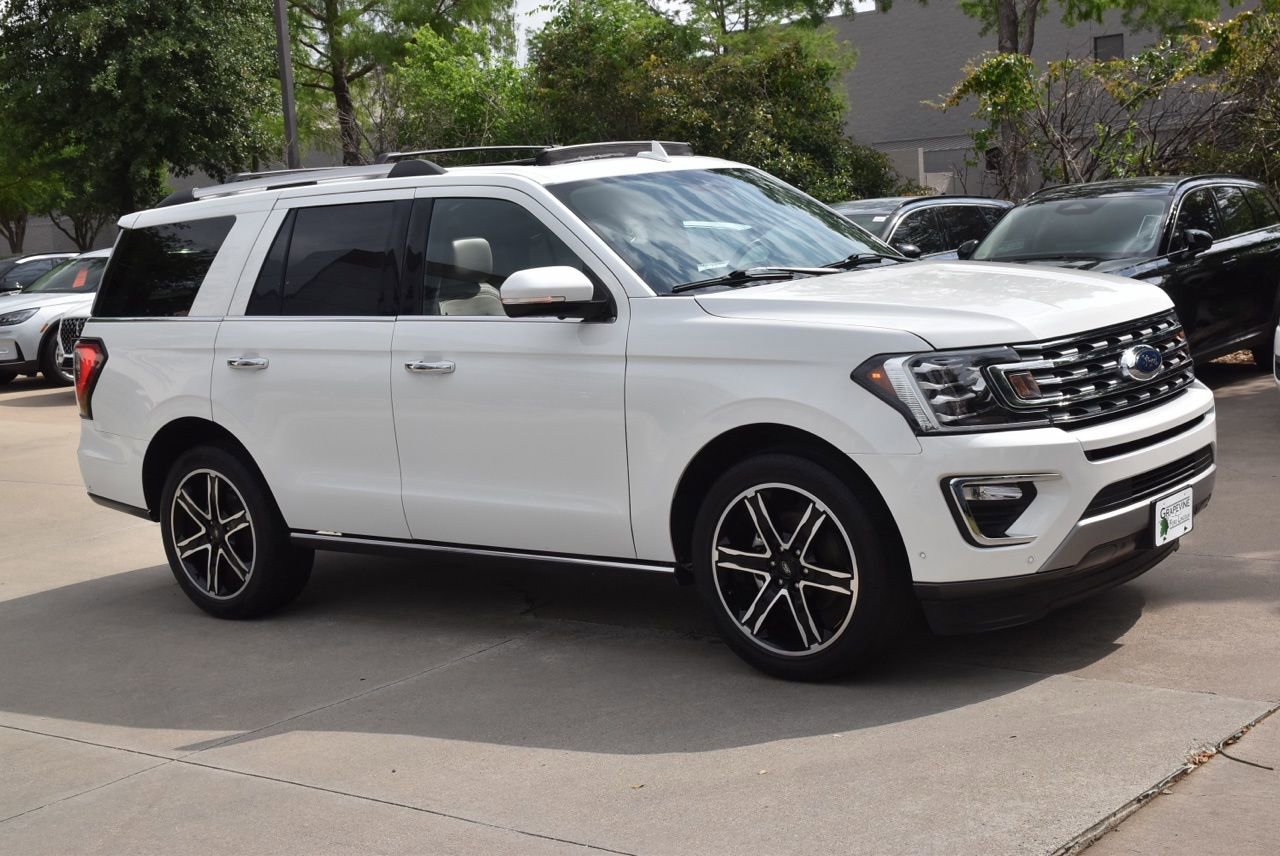 Used 2021 Ford Expedition Limited image 5