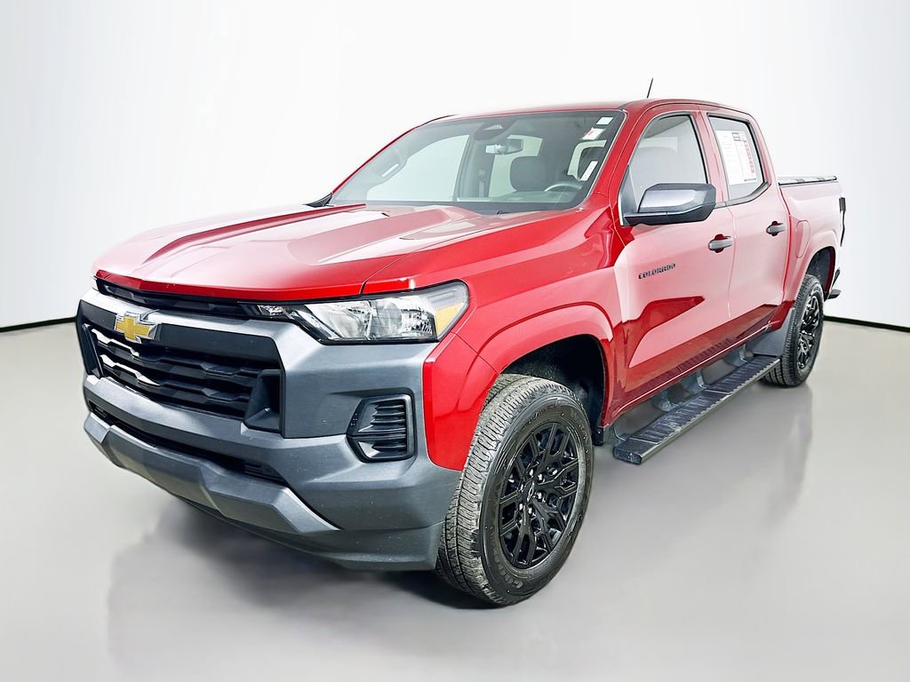 Used 2025 Chevrolet Colorado W/T w/ WT Custom Package RWD image 3