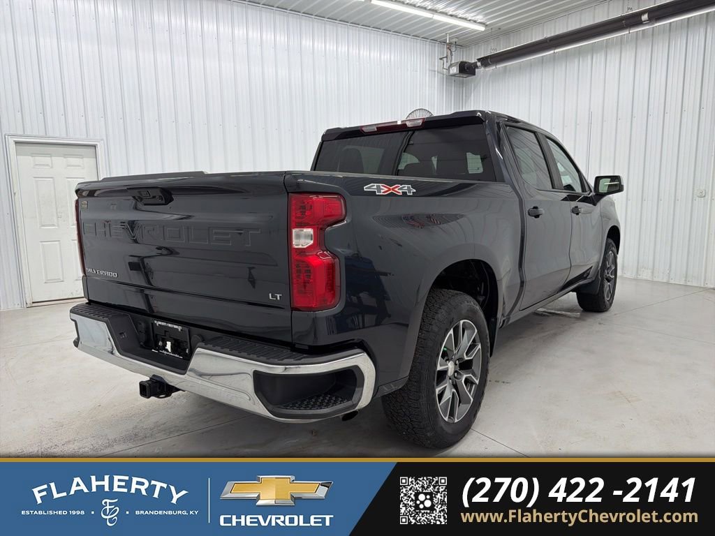 Used 2024 Chevrolet Silverado 1500 LT image 3