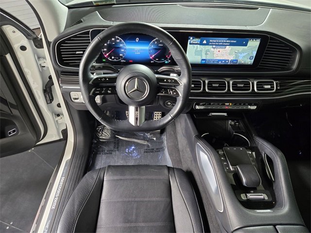 Used 2024 Mercedes-Benz GLS 580 4MATIC image 18