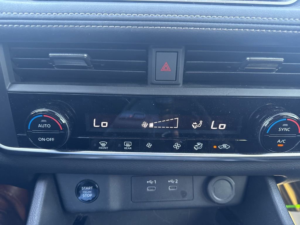 Certified 2024 Nissan Rogue SV image 22