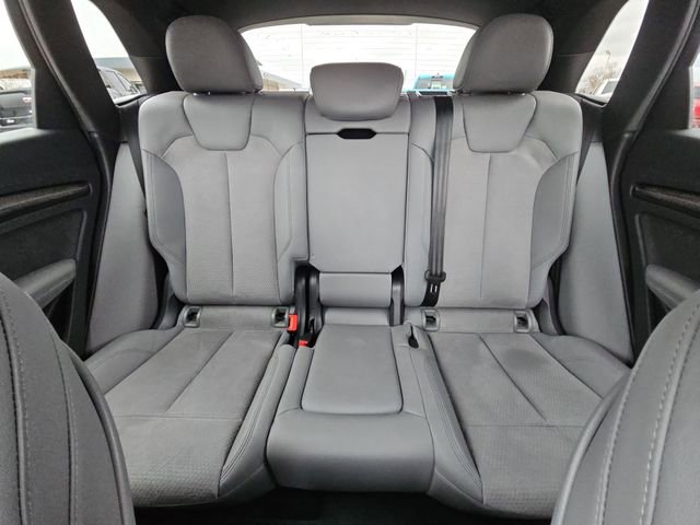 Used 2022 Audi SQ5 Premium Plus w/ Premium Plus Package image 25