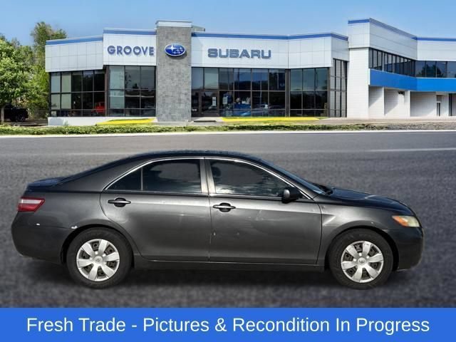 Used 2009 Toyota Camry LE FWD image 7