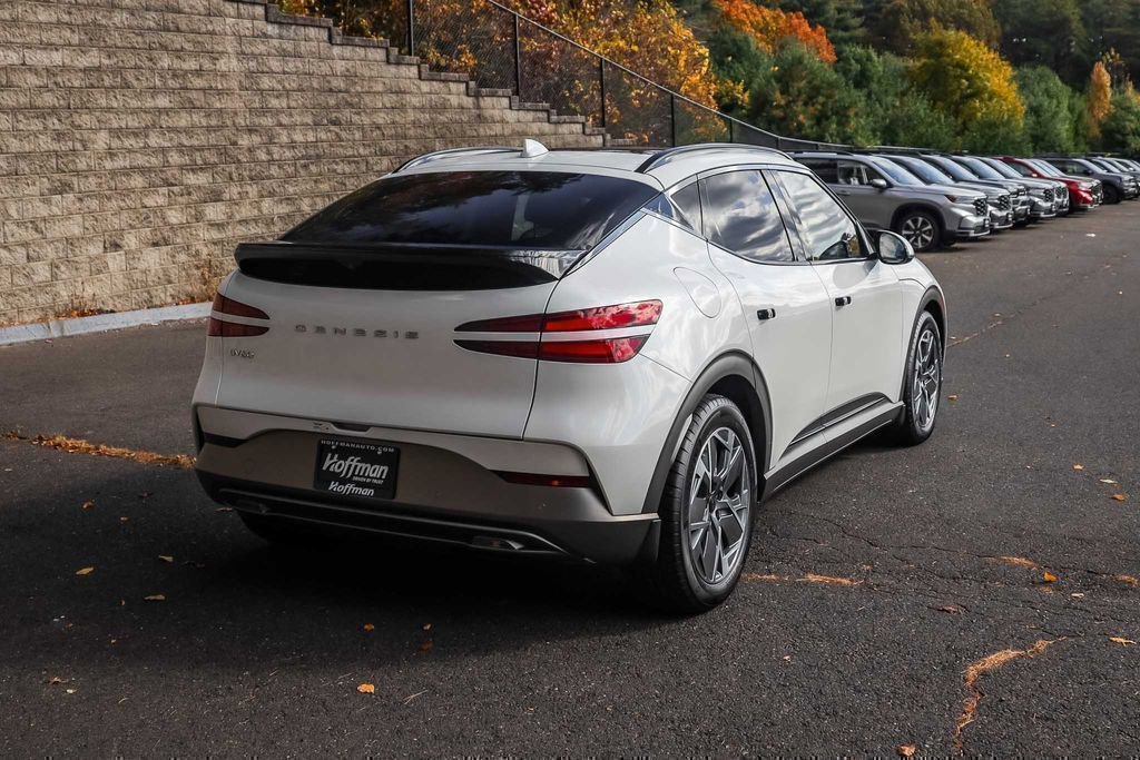 New 2025 Genesis GV60 Advanced image 3