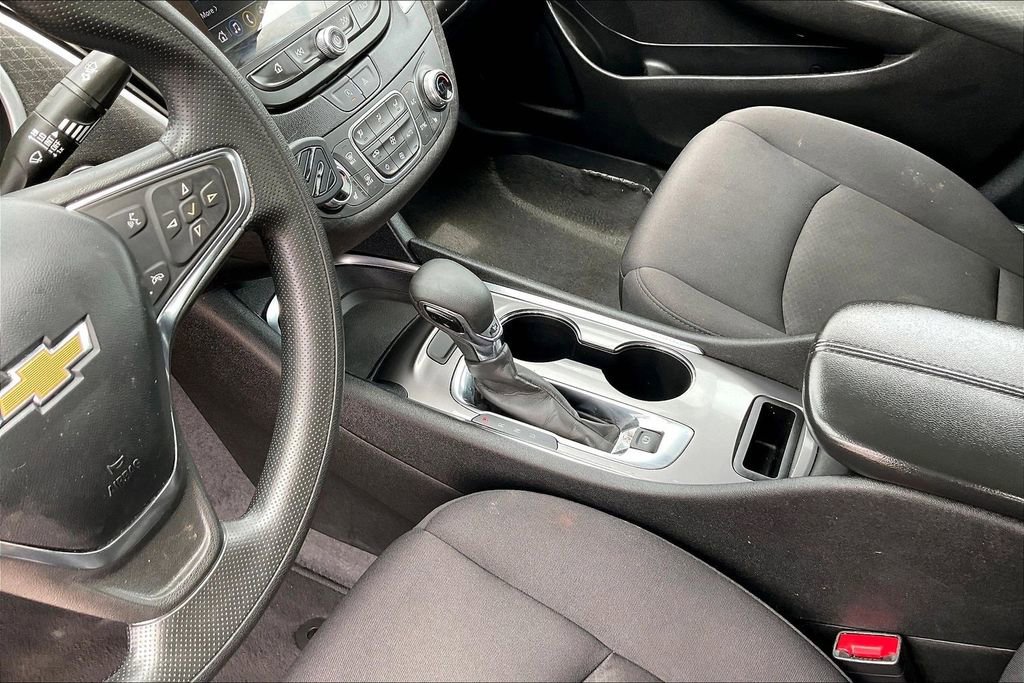Used 2023 Chevrolet Malibu LT FWD image 15