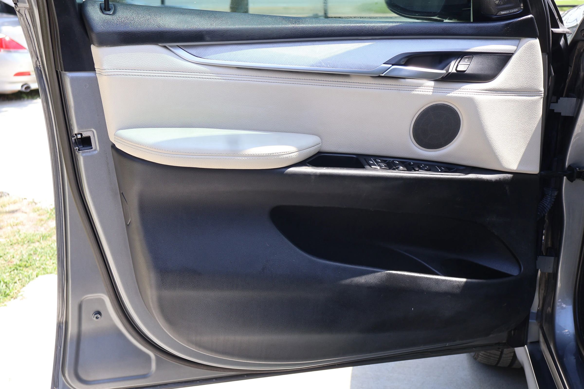 Used 2016 BMW X5 xDrive35i image 14