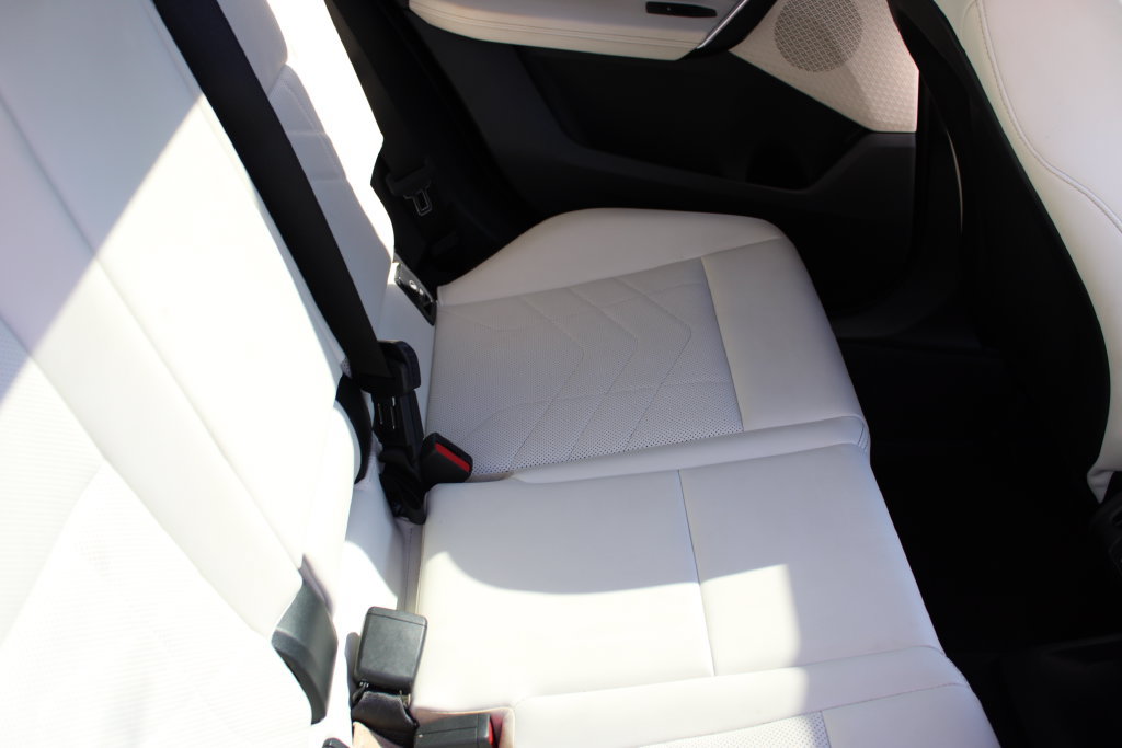 Used 2026 BMW X2 xDrive28i AWD/4WD image 25