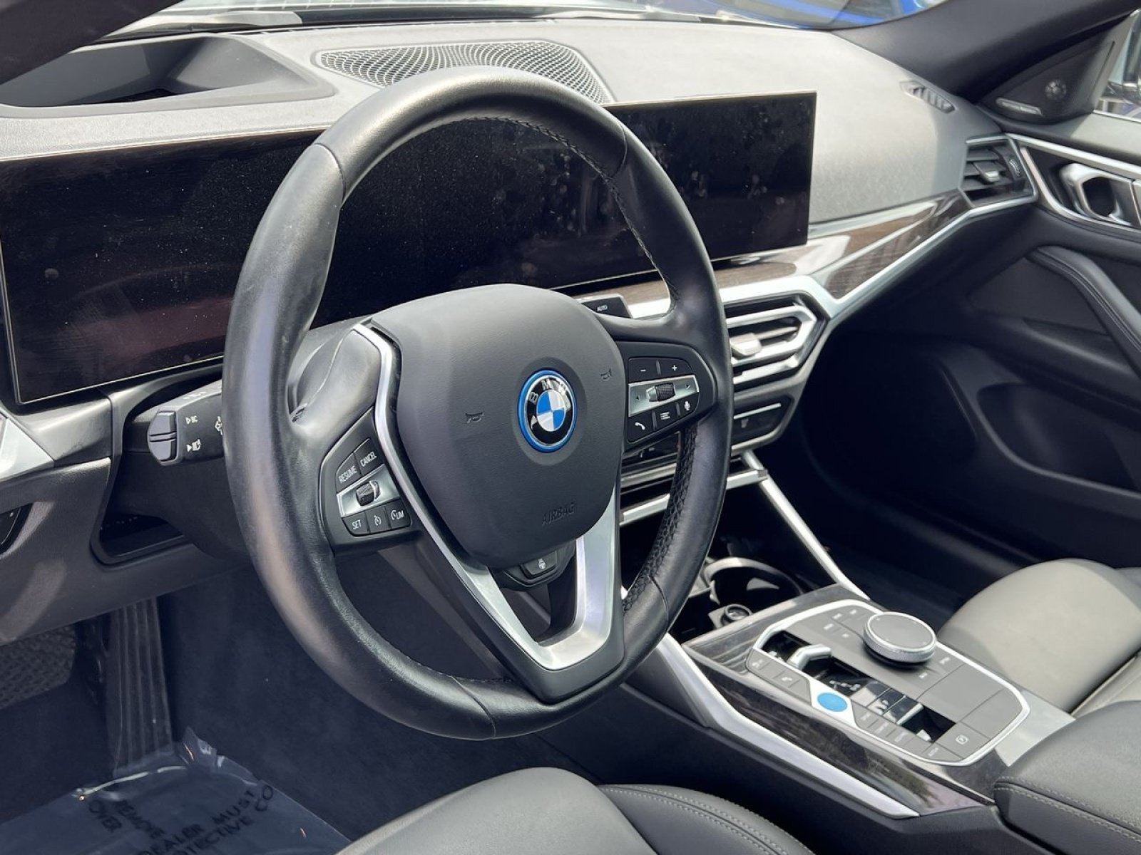 Used 2024 BMW i4 eDrive35 w/ Premium Package RWD image 17