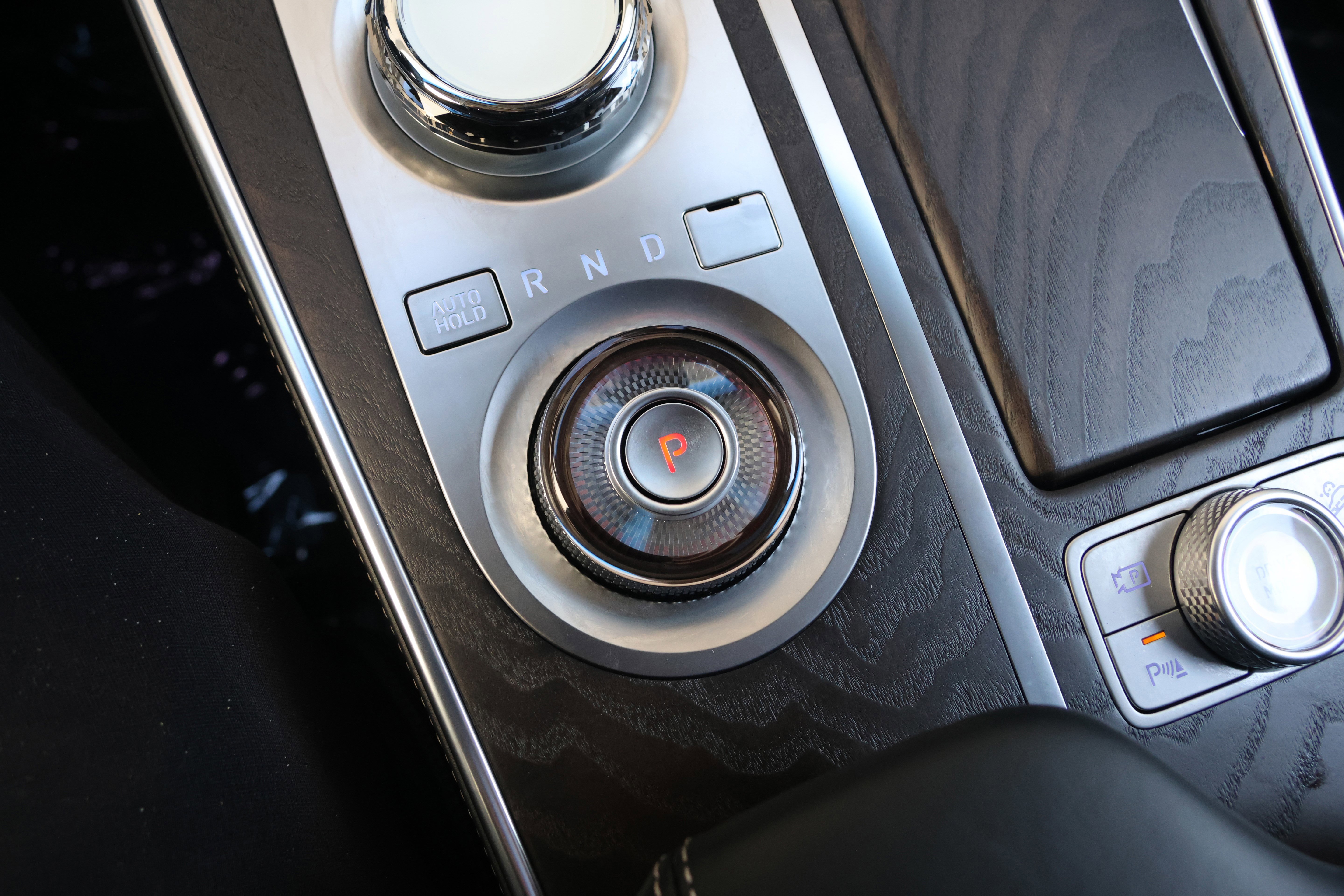 Used 2024 Genesis GV80 3.5T Prestige Signature image 30