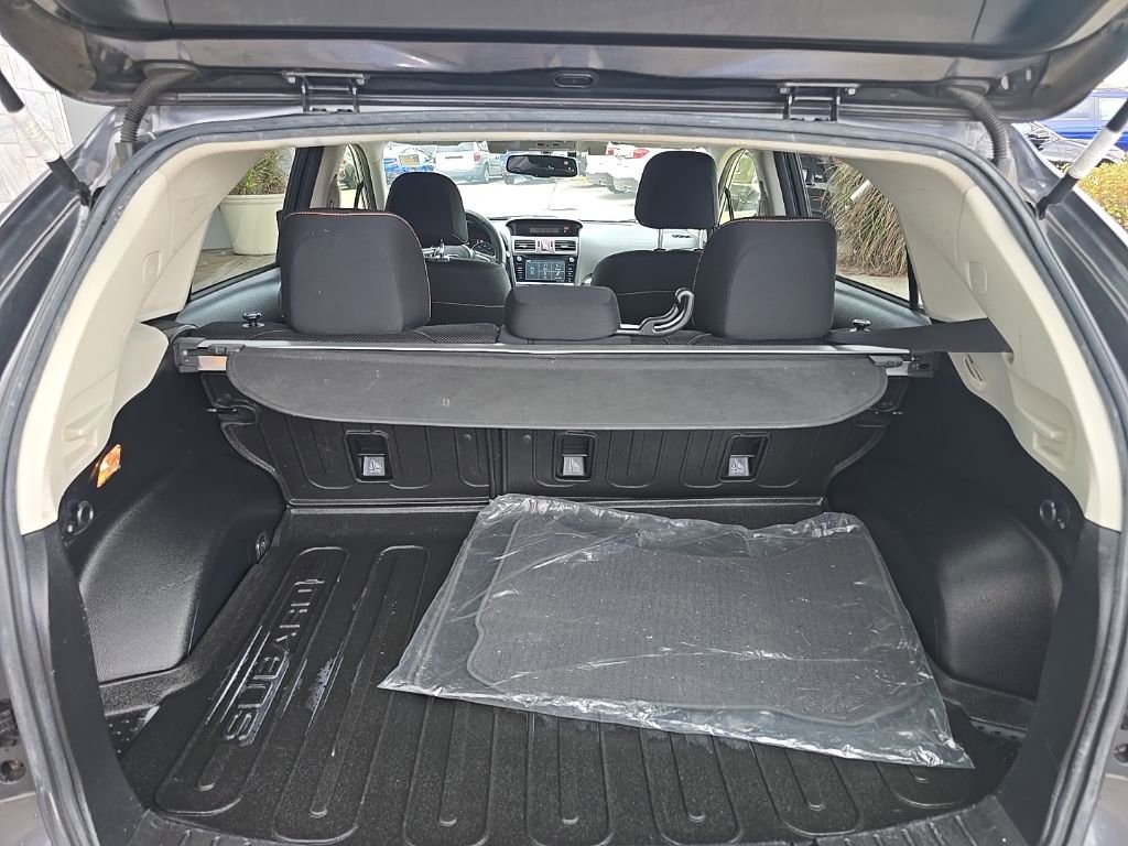 Used 2016 Subaru Crosstrek 2.0i Premium image 21