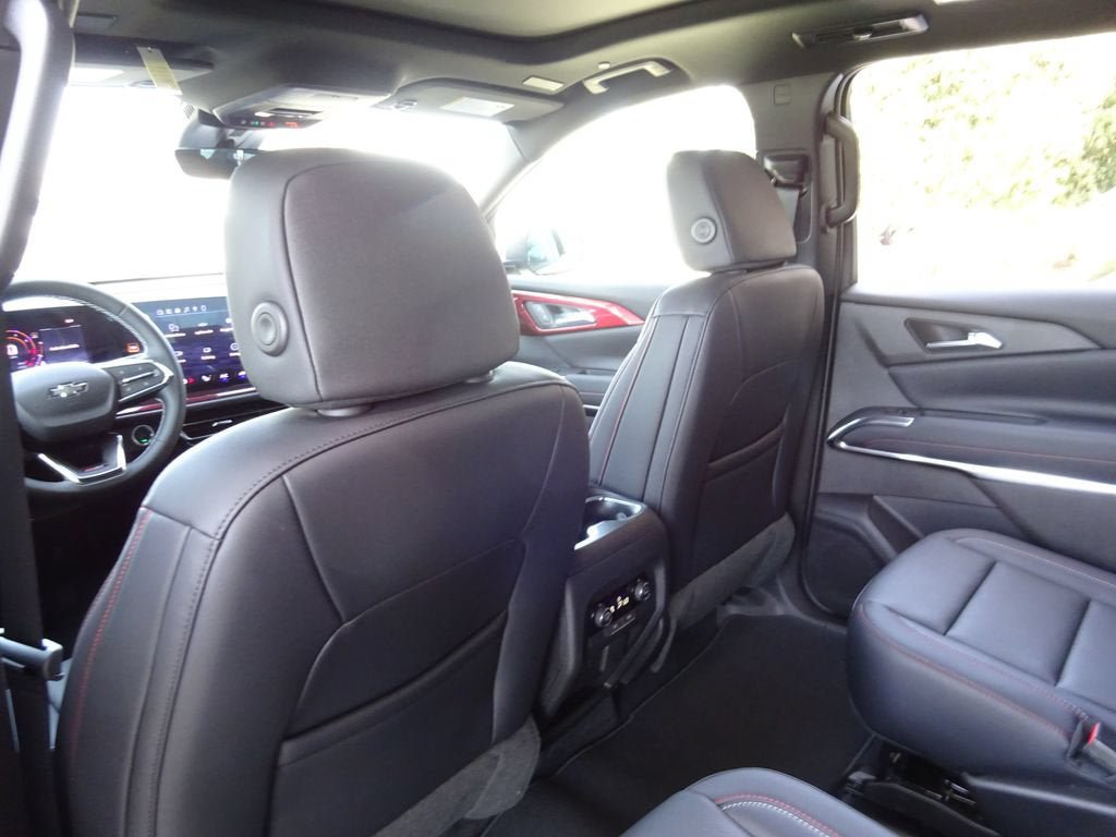 New 2026 Chevrolet Traverse Z71 w/ Driver Confidence Package AWD/4WD image 19