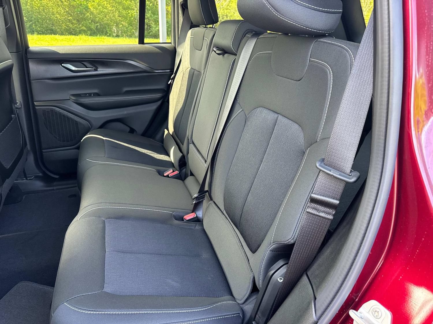 New 2026 Jeep Grand Cherokee Laredo X AWD/4WD image 19
