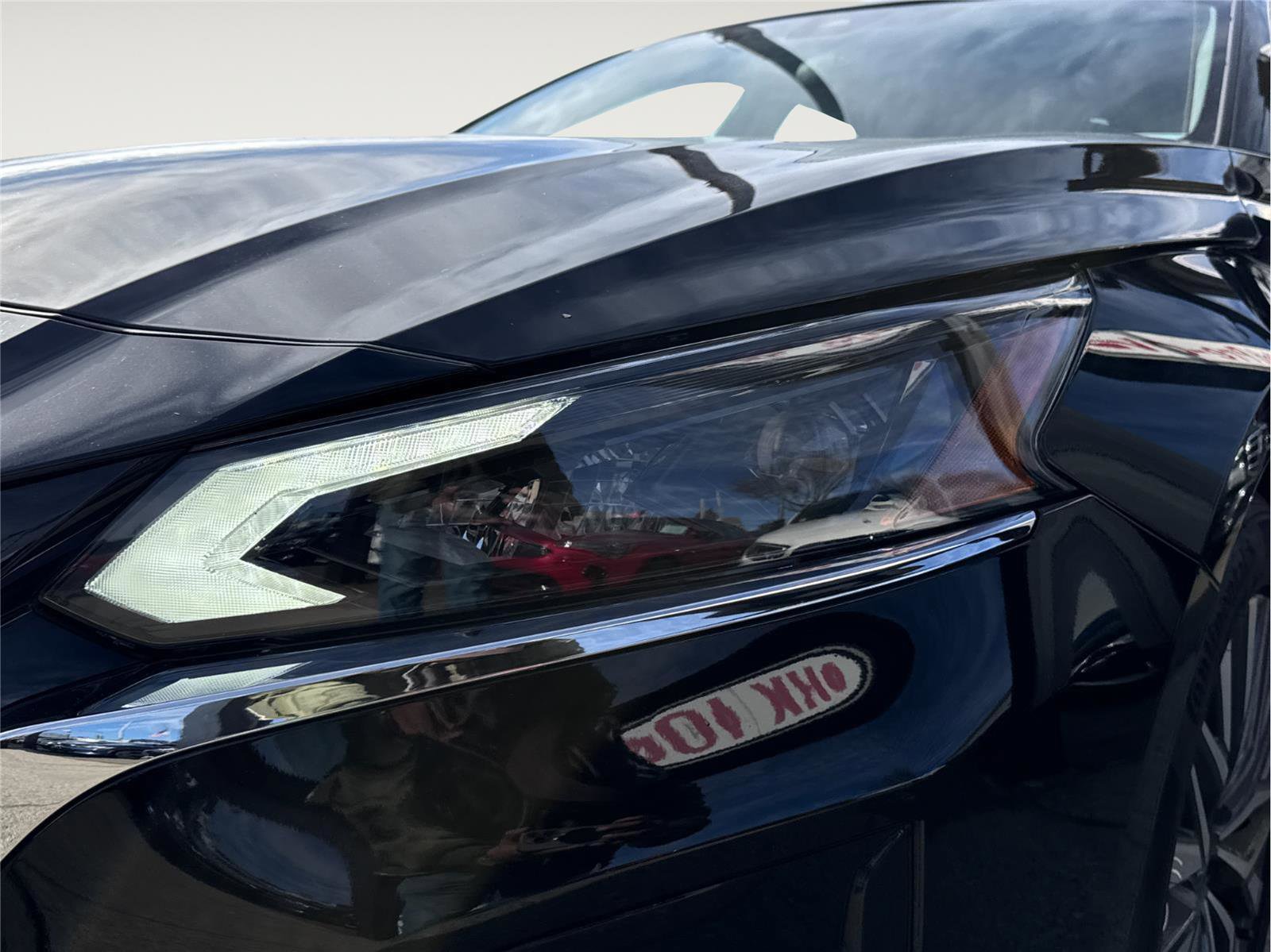 Used 2023 Nissan Altima 2.5 SV image 9