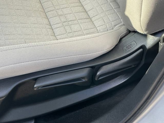 Used 2024 Honda HR-V LX image 11