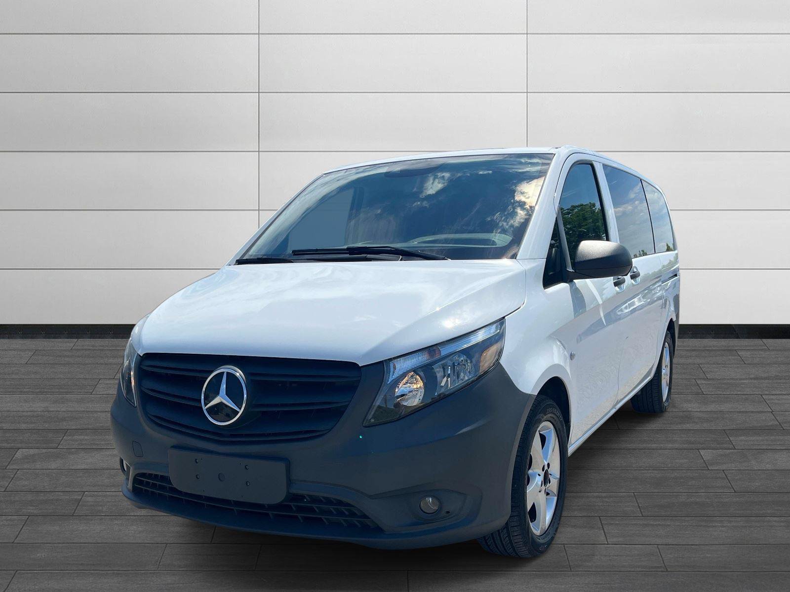 Used 2023 Mercedes-Benz Metris Passenger image 6