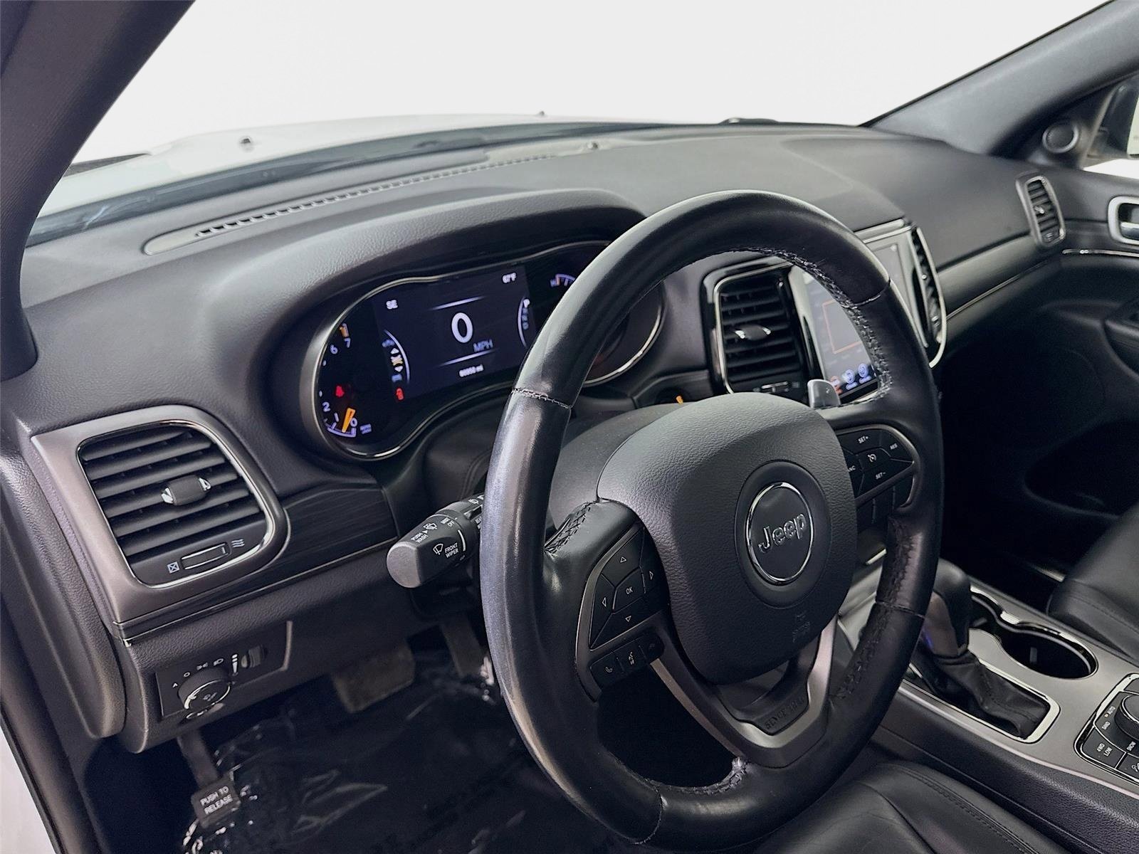 Used 2020 Jeep Grand Cherokee Limited X image 10