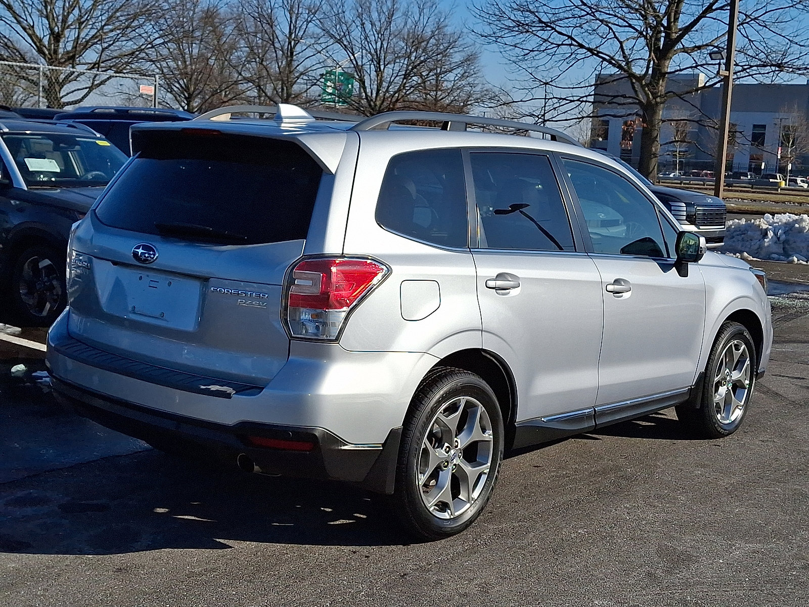 Used 2017 Subaru Forester 2.5i Touring image 6