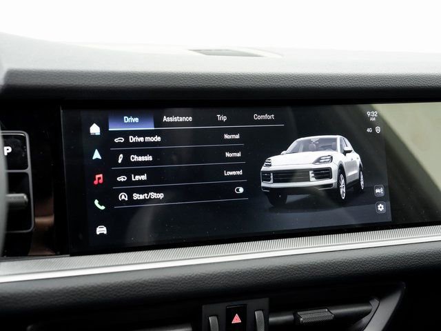 New 2026 Porsche Cayenne image 18