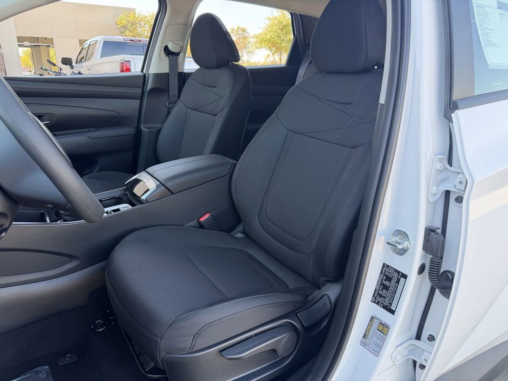 New 2026 Hyundai Tucson SE image 23