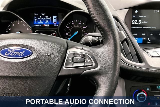 Used 2019 Ford Escape SEL FWD image 16