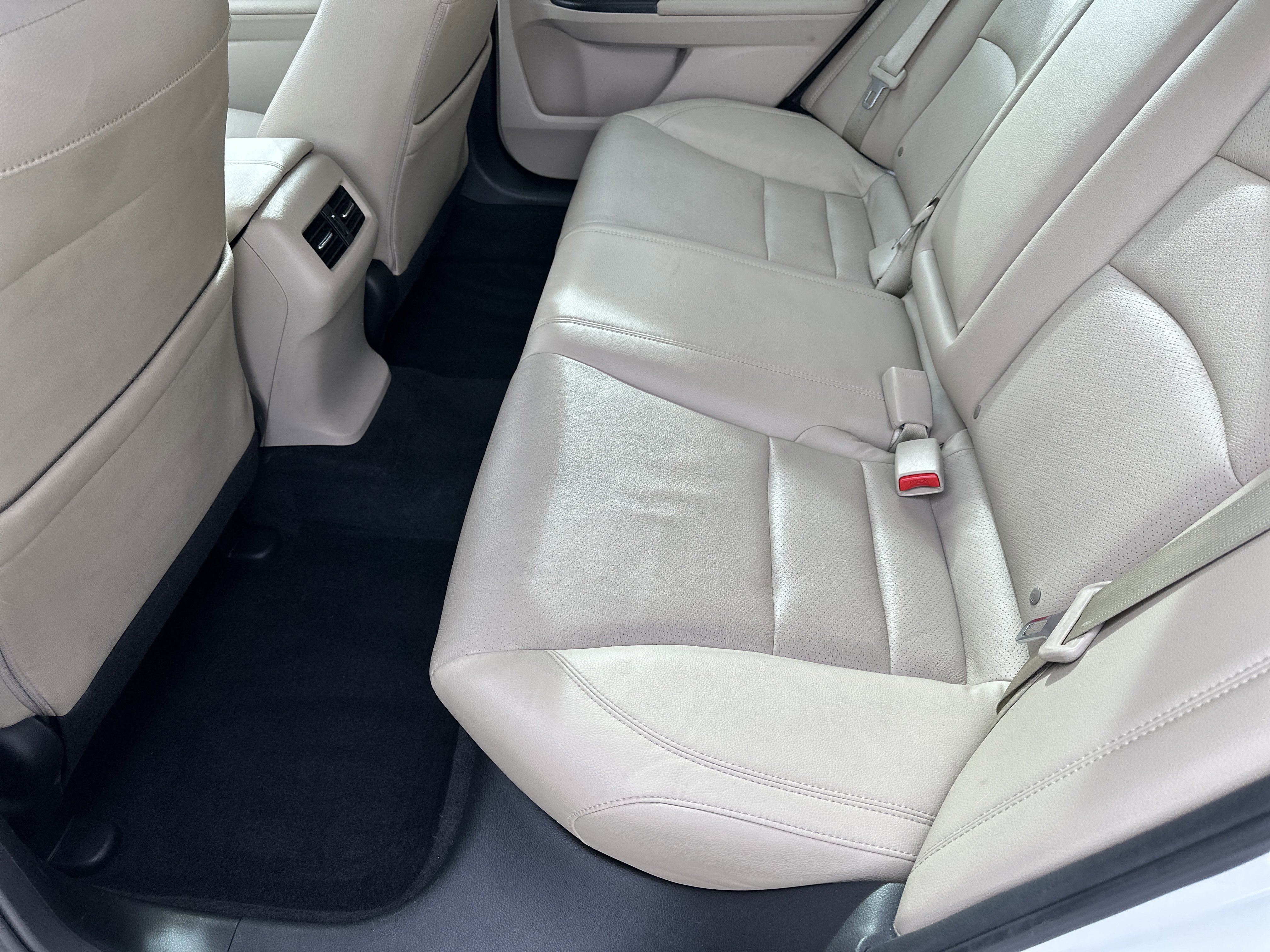 Used 2015 Honda Accord EX-L image 26