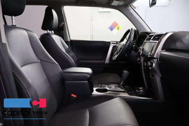 Certified 2023 Toyota 4Runner SR5 Premium w/ Moonroof Package AWD/4WD image 29