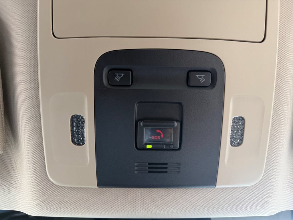 Used 2024 Toyota Camry LE FWD image 19