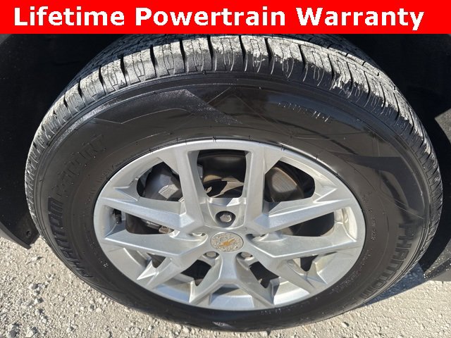 Used 2024 Chevrolet Equinox LT image 28