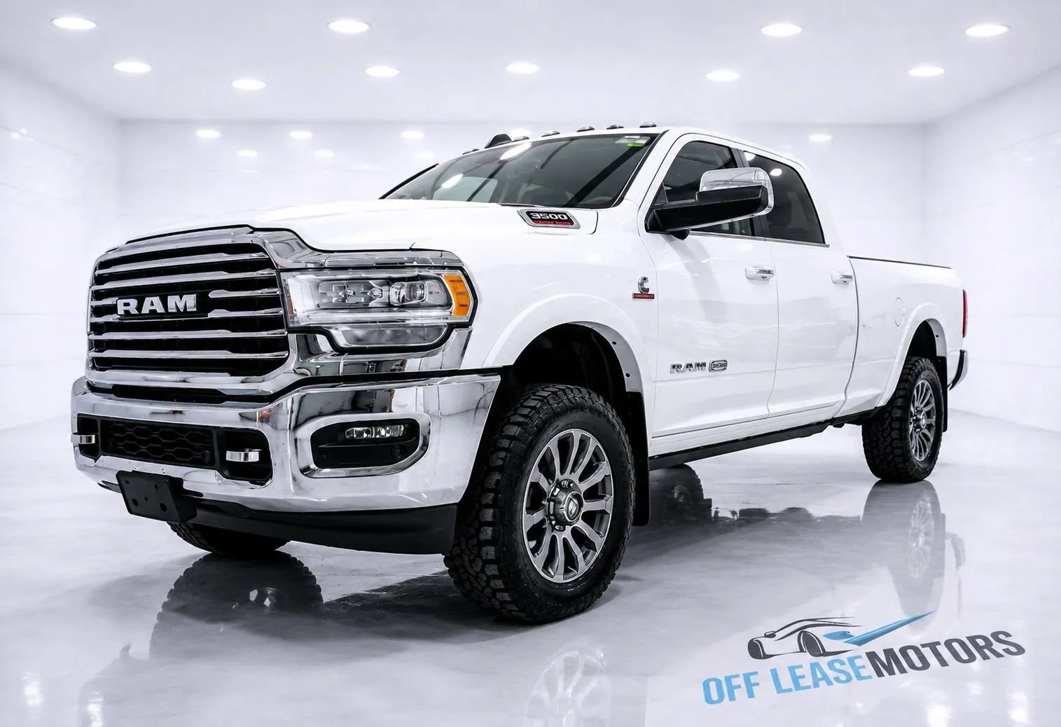 Used 2019 RAM 3500 Limited AWD/4WD image 1