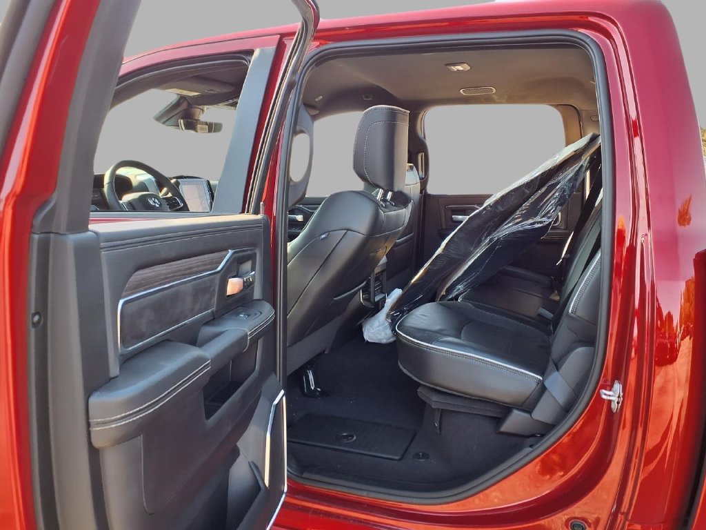 New 2027 RAM 3500 Laramie AWD/4WD image 23