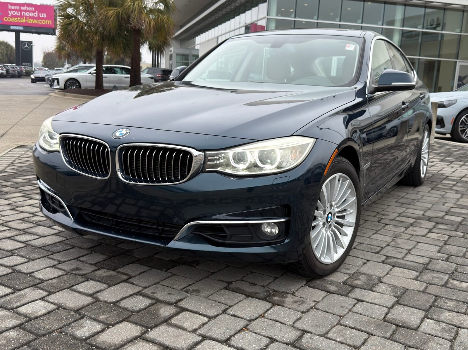 Used 2014 BMW 328i Gran Turismo xDrive image 1