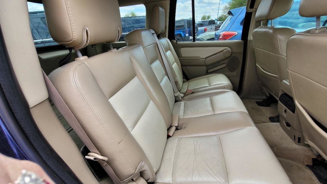 Used 2007 Ford Explorer Eddie Bauer AWD/4WD image 14