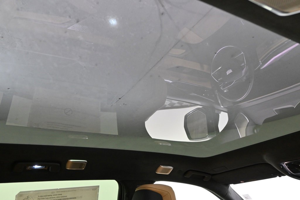 New 2026 Cadillac Escalade IQ Sport 2 w/ LPO, ONYX Package image 16
