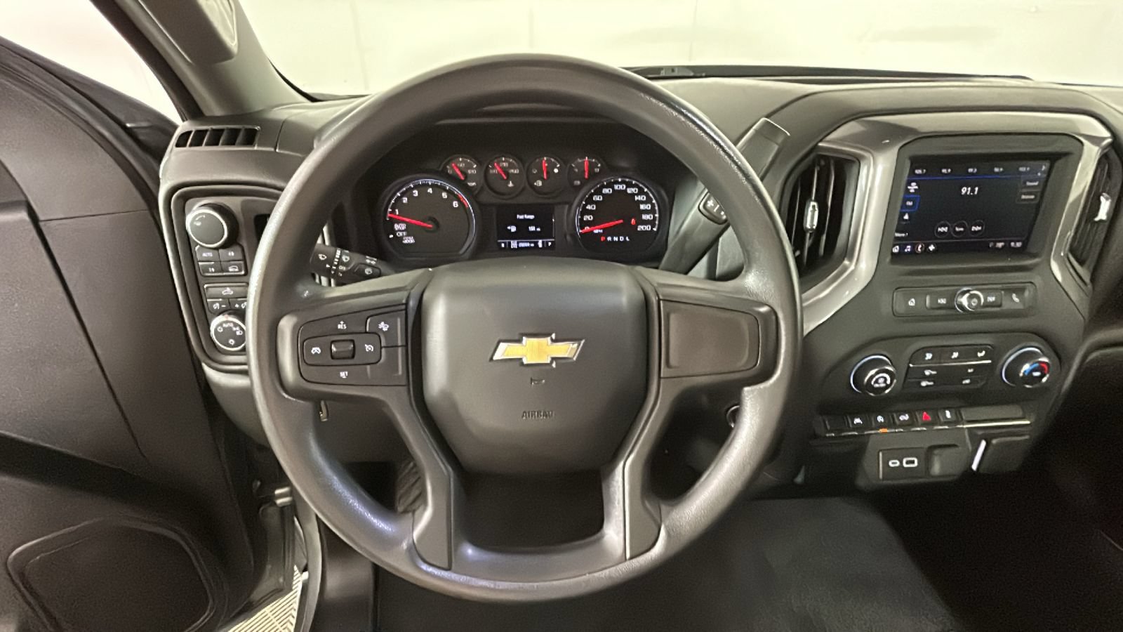 Used 2024 Chevrolet Silverado 1500 Custom AWD/4WD image 16