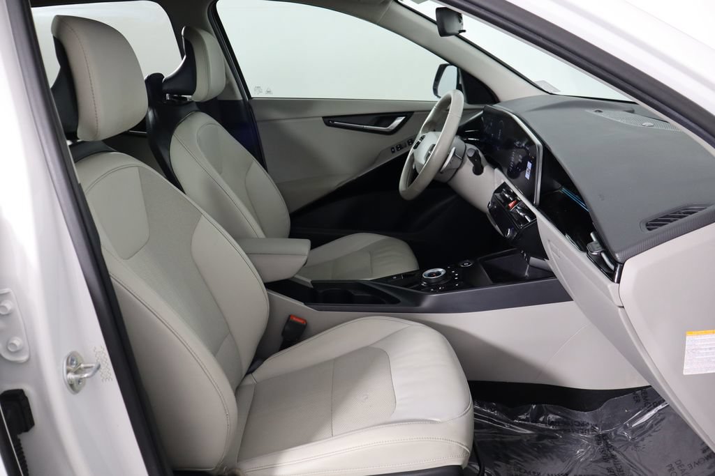 Used 2023 Kia Niro Wind FWD image 18