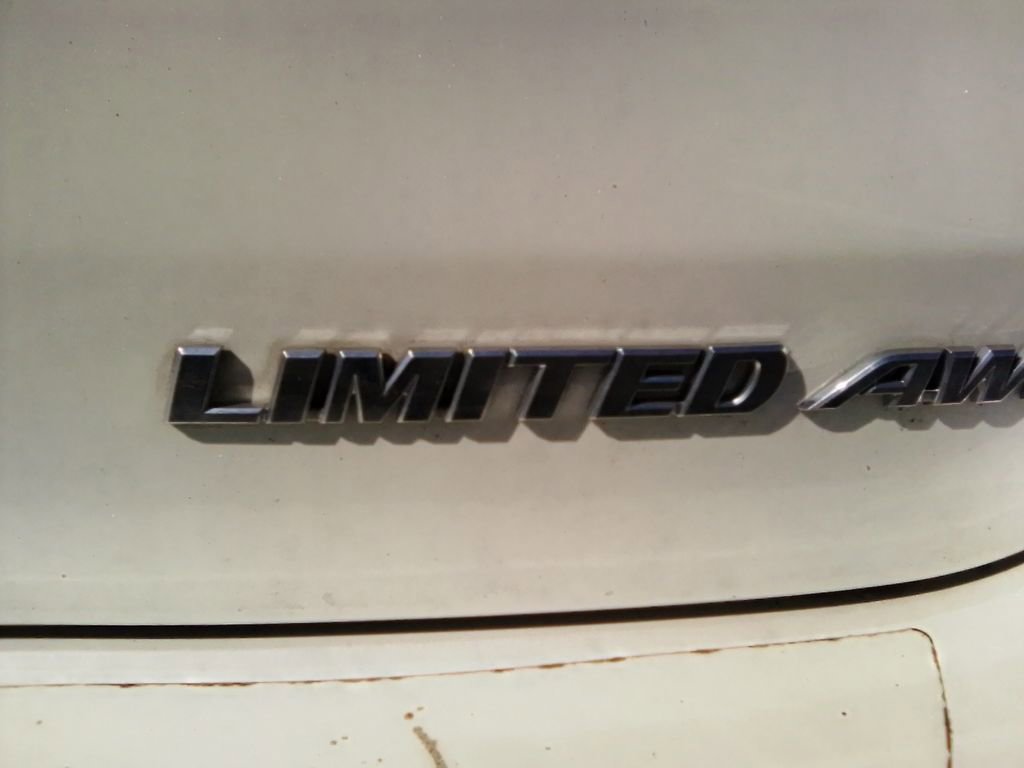 Used 2017 Toyota Highlander Limited Platinum image 5