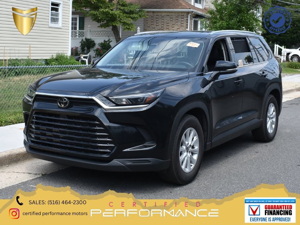 Used 2025 Toyota Grand Highlander FWD image 1
