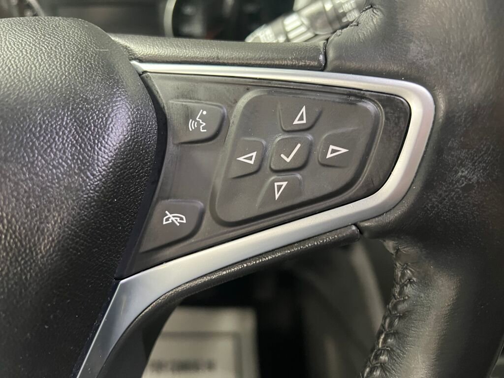 Used 2022 Chevrolet Equinox LT image 12