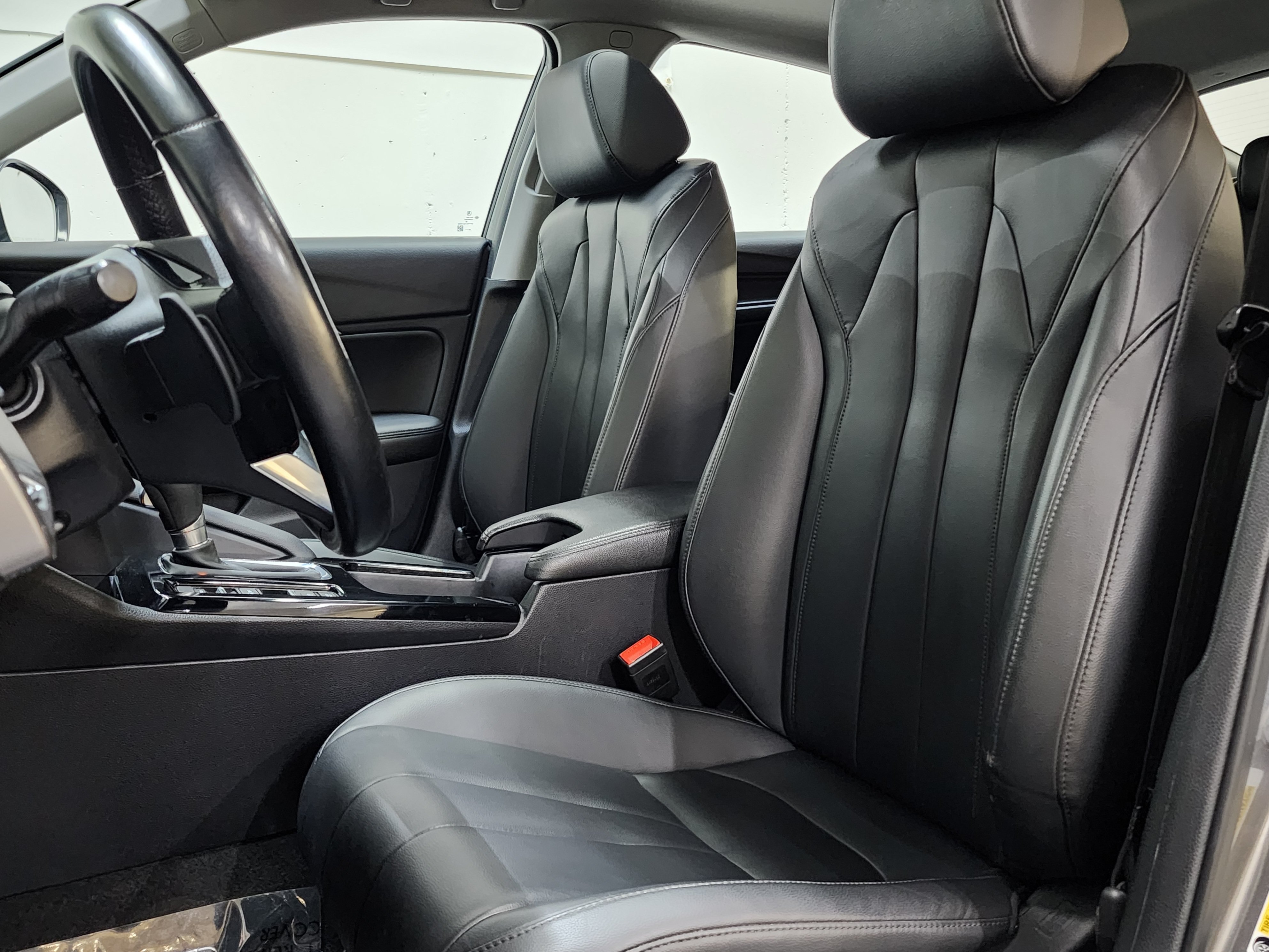 Certified 2025 Acura Integra FWD image 16